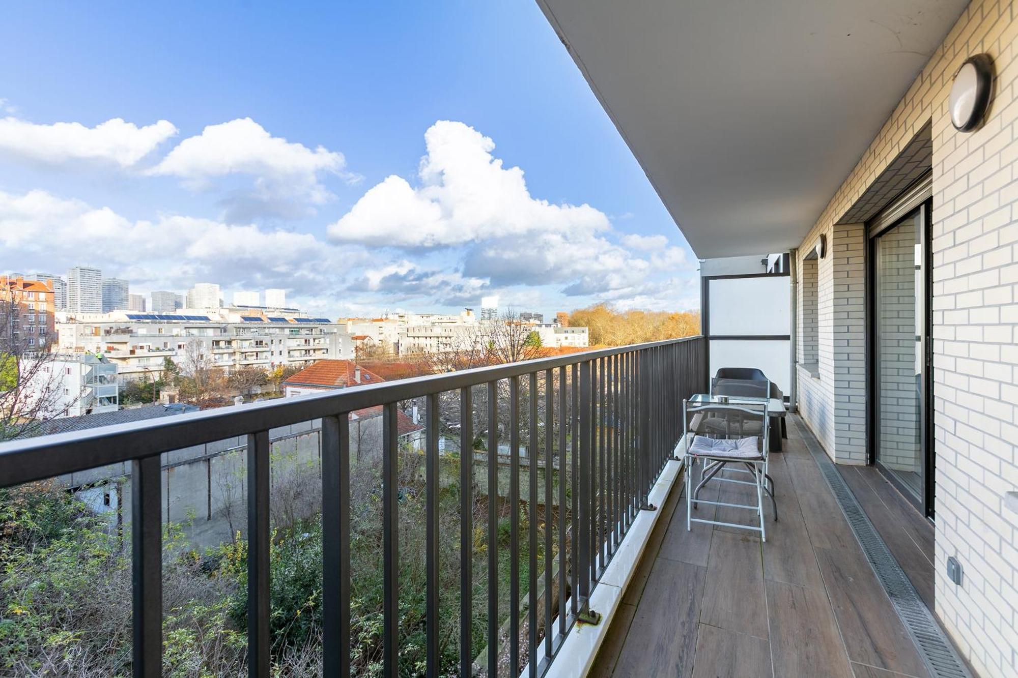 Апартаменты L'Escapade Paris Ле-Кримлен-Бисетр Экстерьер фото